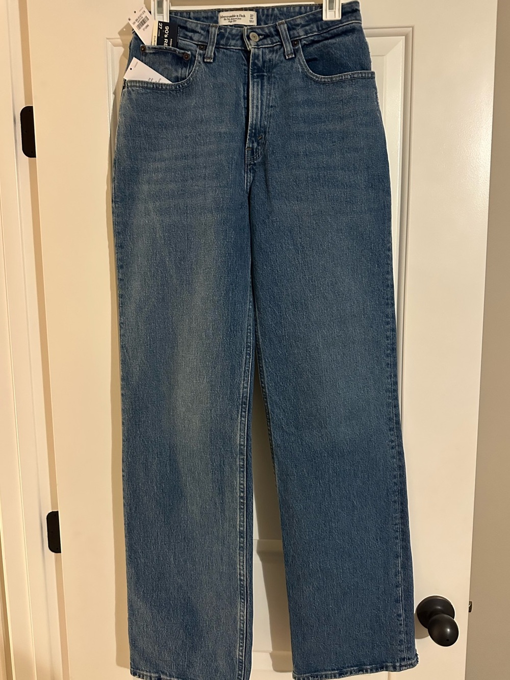 Abercrombie & Fitch 90s Relaxed High Rise Medium Curve Love 27 Long NWT